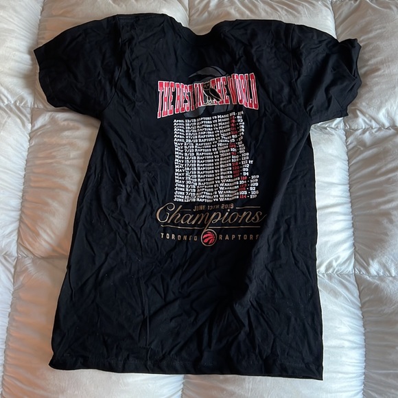 Raps x OVO best in the world t-shirt - Picture 3 of 3